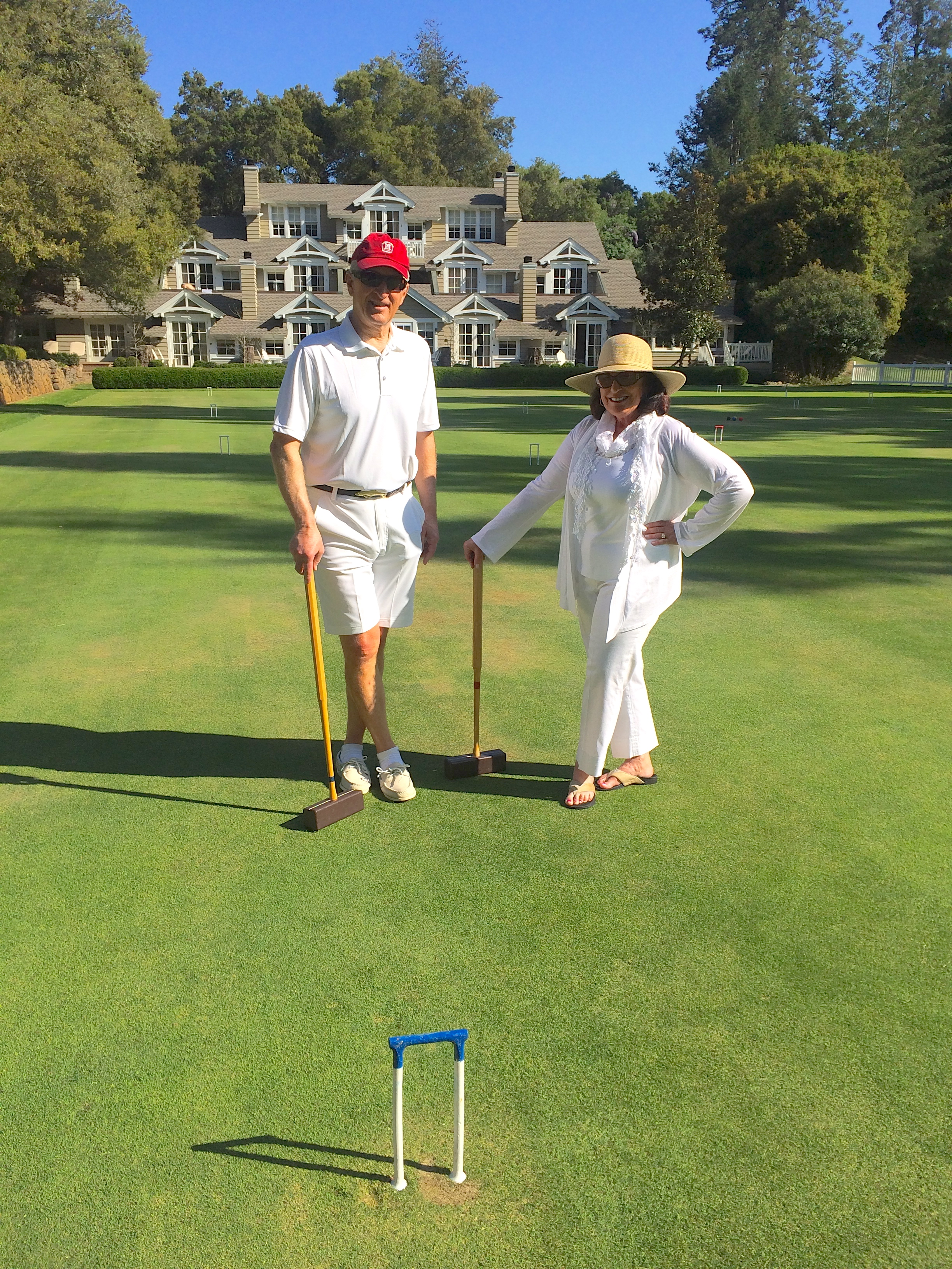 Larry Lawrence Golfing