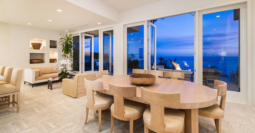 Dining Room_Broad Beach.jpg