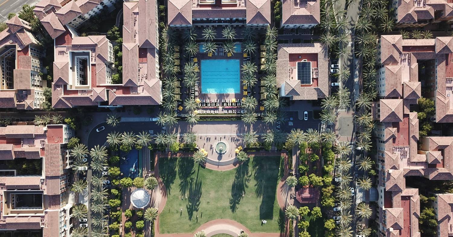 architecture-bird-s-eye-view-buildings-1587947.jpg