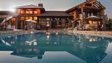 backyard-lights-mansion-32870.jpg