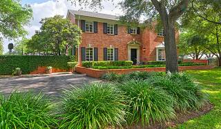 121 West Brandon Drive, Bel Meade
