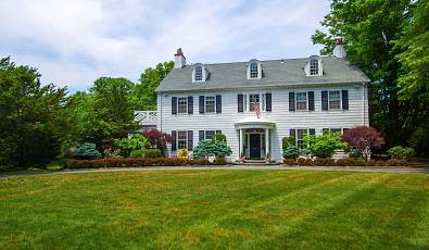 Elegant home just steps from the beach