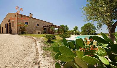 Old olive mill renovated with pool
