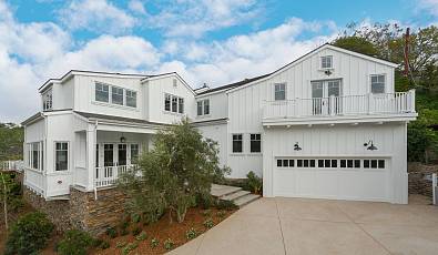 SECLUDED, PEACEFUL BRENTWOOD HOME