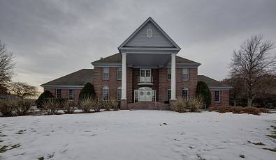 Amazing 5 Bedroom Acreage