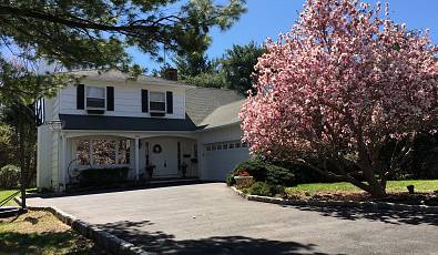 Beautiful Glenwood home 