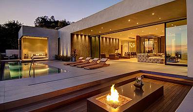 Our Favorite Pins of the Week: Fabulous Outdoor Fire Pits