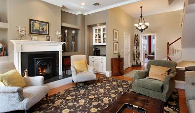 Grand scale single family!