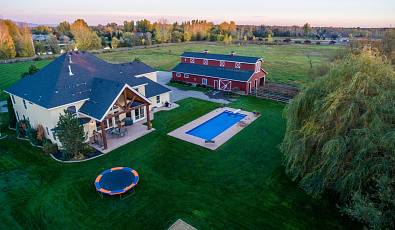 10 Secluded  acres of  Luxury