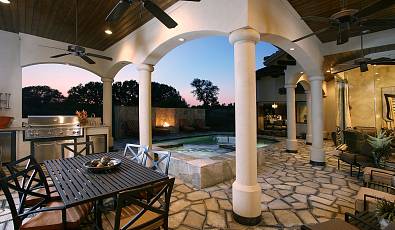 Our Favorite Pins of the Week: Sizzling Outdoor Kitchens & Appliances