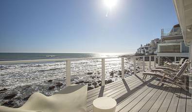 Bright Beach Home