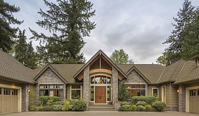 Willamette Riverfront destination!