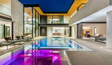 Sunset Strip Complex